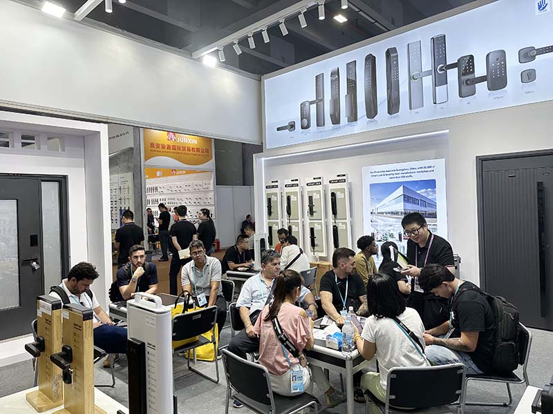 the-136th-canton-fair-001.jpg